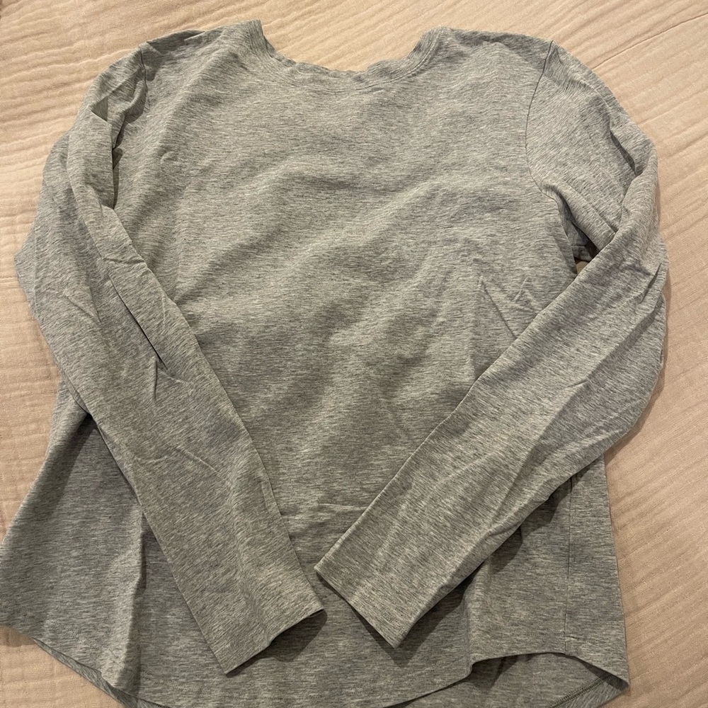 Lululemon grey long sleeve